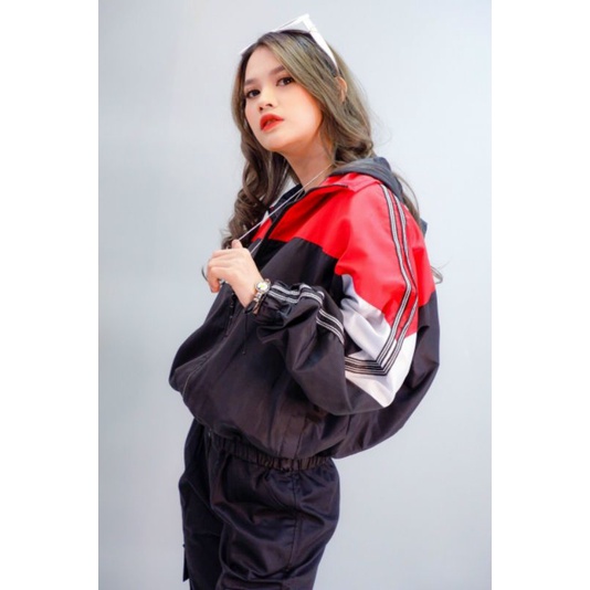 Áo khoác dù phối màu form lững