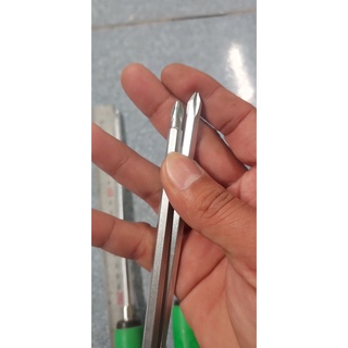Tua vít 2 đầu Nhật Bản.