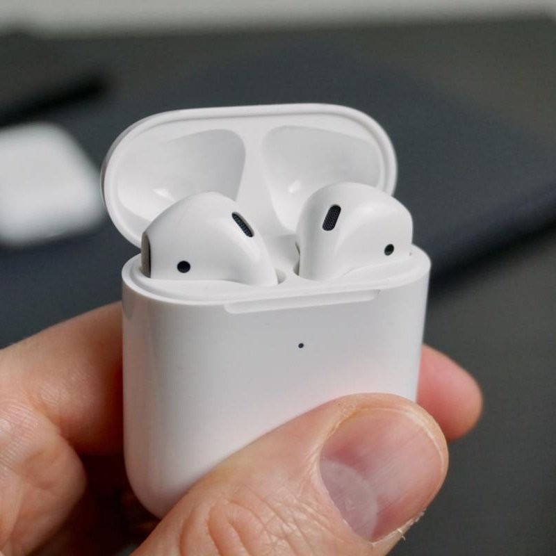 Tai Nghe Iphone Airpods 2 Không Dây Bluetooth 5.0 - Full Chức Năng, Đổi Tên, Định Vị, Sạc Không Dây, Phiên Bản 2021