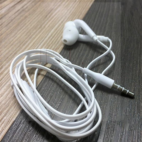 3.5mm Stereo Music Wired Earphone In Ear Earbud Control Headphone with Mic for Samsung S6/ S6 Edge