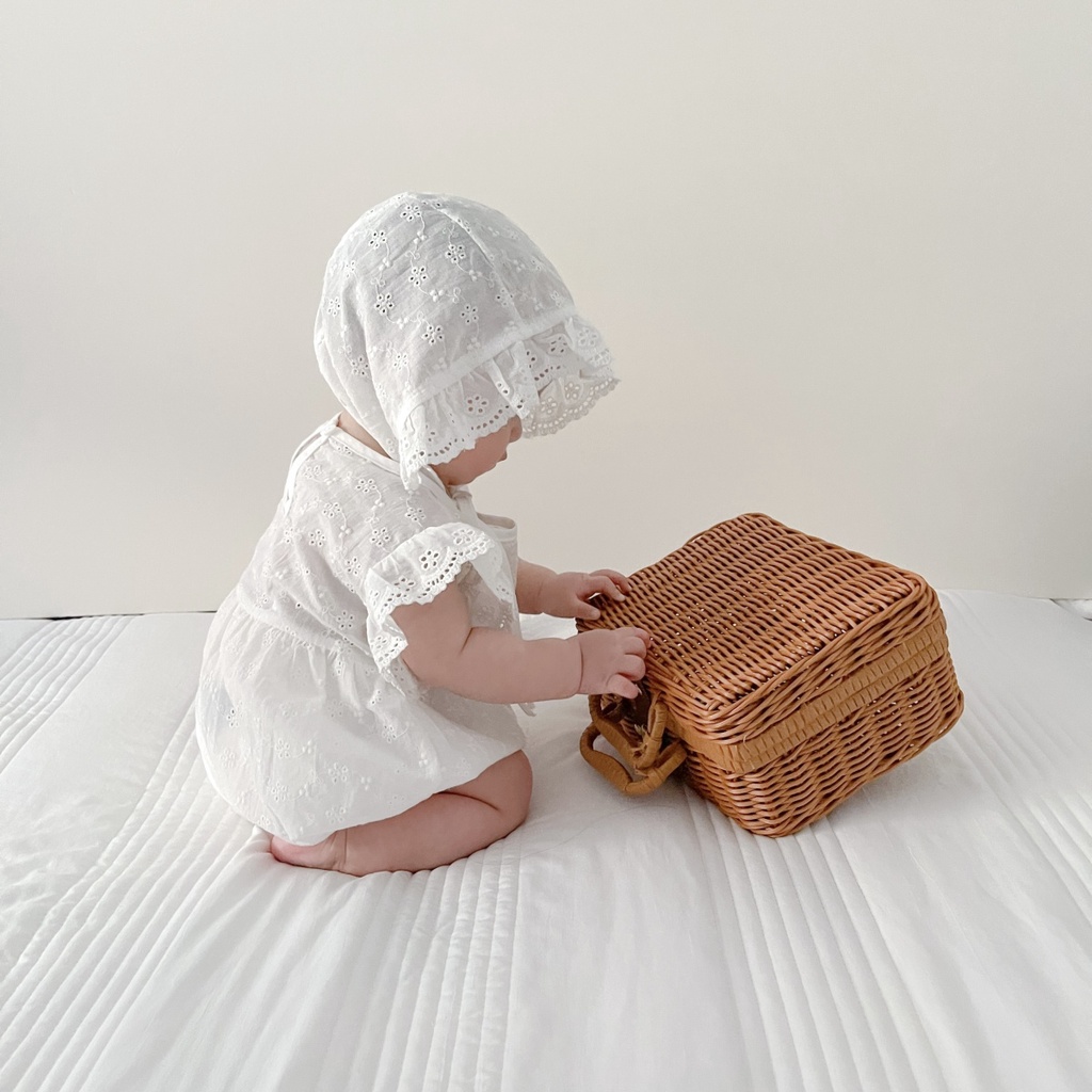 Áo liền quần tay ngắn thêu họa tiết cho bé gái sơ sinh từ 0-24 tháng tuổi