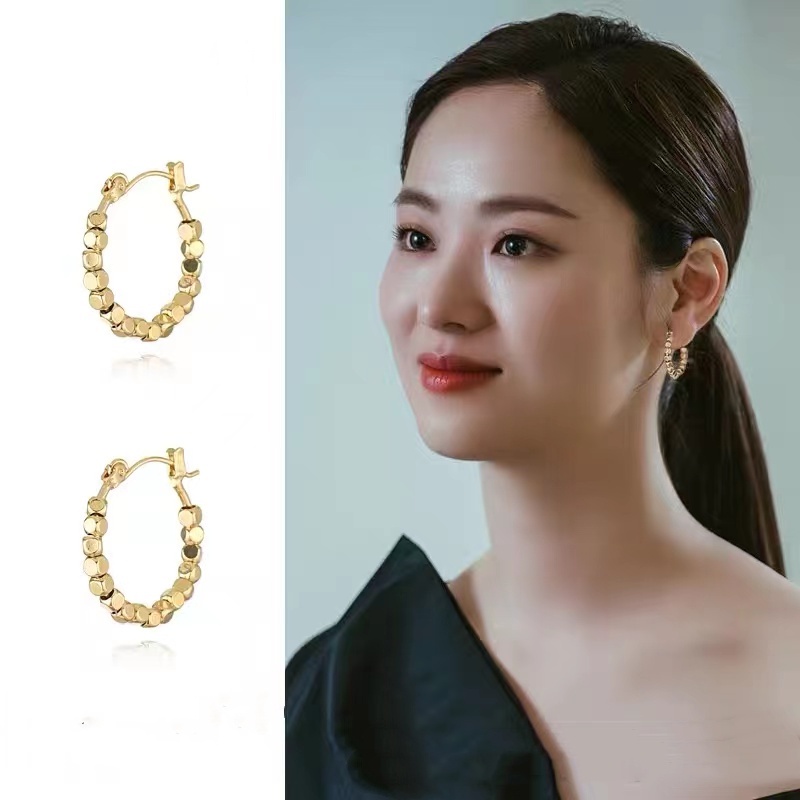 Vincentzo Khuyên Tai Kim Loại Tròn Phong Cách baroque Pháp Đơn Giản Cho Nữ song Jong ki