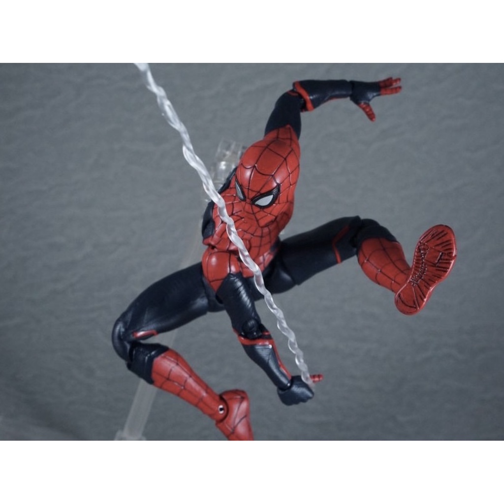 Mô Hình Spider Man Far From Home shf có khớp