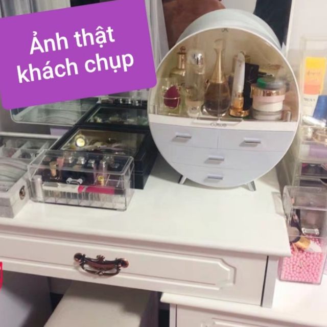 Hộp đựng mỹ phẩm thiết kế hiện đại.