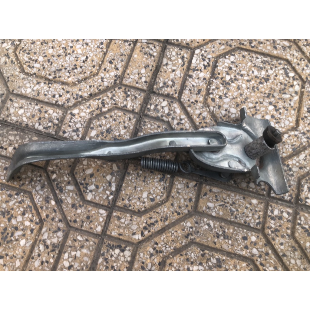 Chống nghiên có logo ông già cho anh em dọn xe honda 68-72- hàng gia công