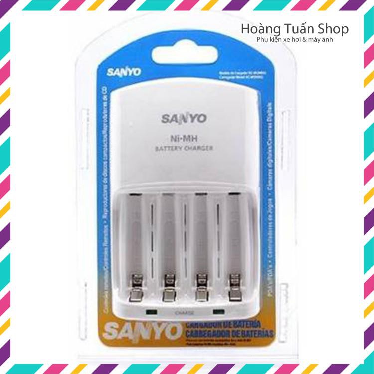 Sạc Pin Sanyo NC-MQN06 Cho Pin AA/AAA