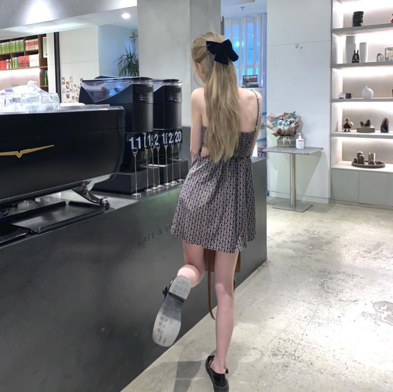 Đầm Nữ Hai Dây Dáng Chữ A Thời Trang Quyến Rũ | BigBuy360 - bigbuy360.vn