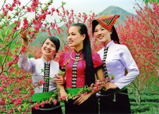 Chân váy trang phúc người dân tộc Thái
