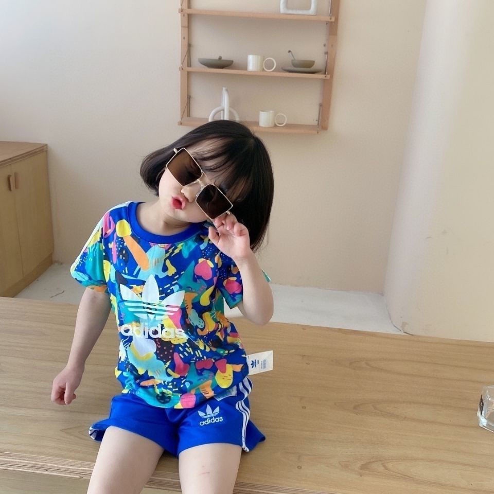Bộ Đồ 2 Món Áo Thun Cotton Tay Ngắn Cổ Tròn + Quần Short In Logo Adidas Thời Trang Cho Bé 2-13 Tuổi