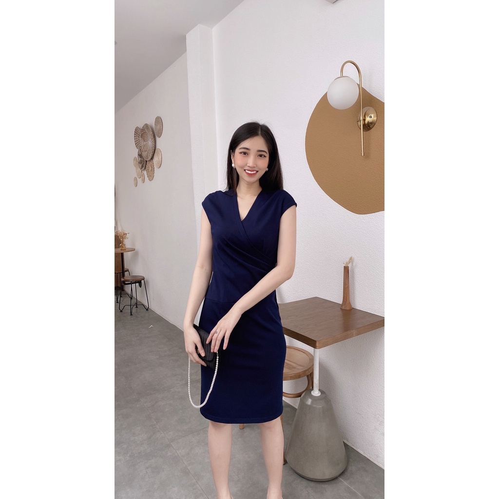 Đầm nữ, dáng suông tay ngắn thiết kế sang trọng