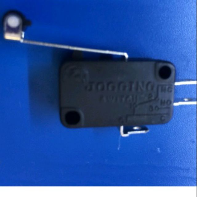 Công tắc hành trình