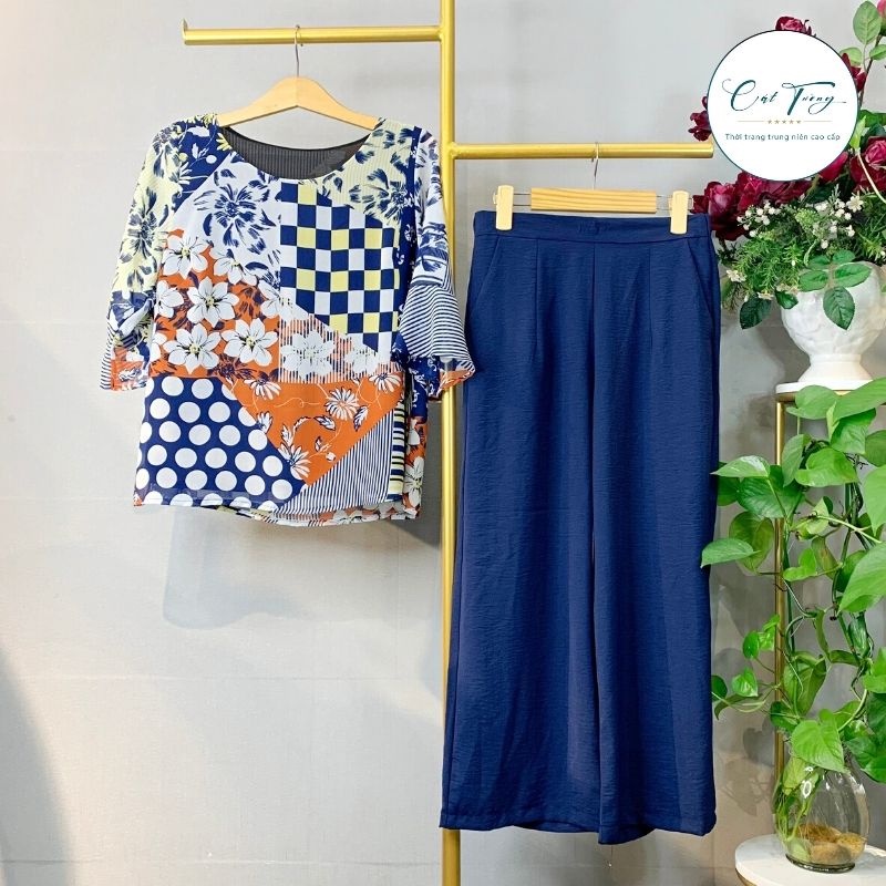 Set bộ trung niên phối quần đũi xanh thiết kế sang trọng, quà tặng cho mẹ, cho bà - Thời trang Cát Tường
