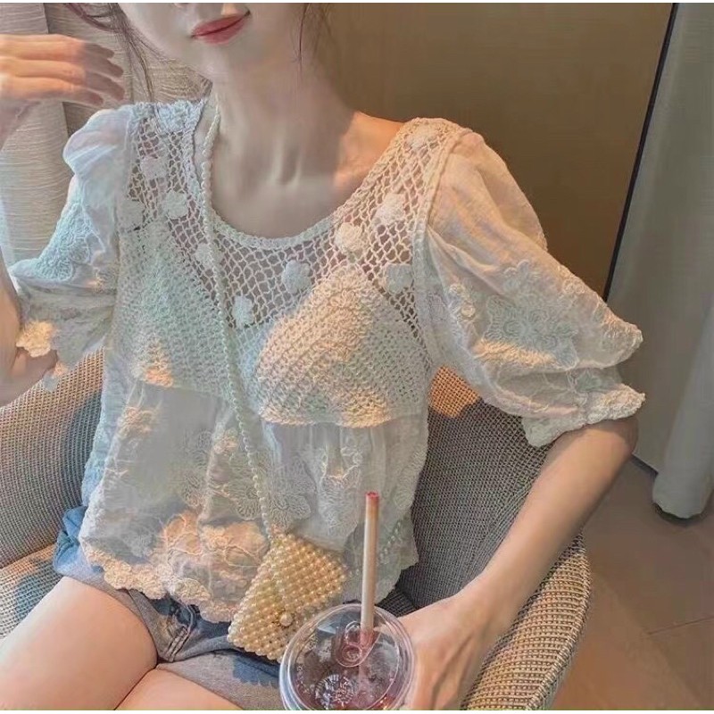 Áo thô pha ren dáng babydoll điệu đà
