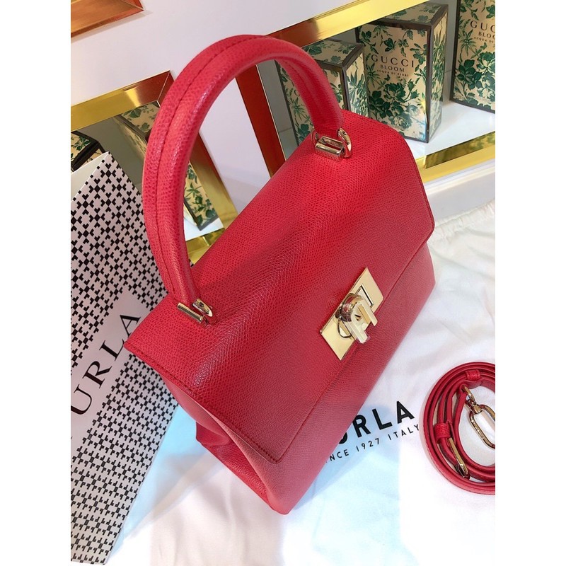 Túi Furla 1927 small top handle siêu sang 2 màu đỏ - đen - hàng Ý chính hãng Made In Italy