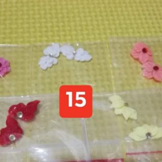 Hoa bột trang trí móng