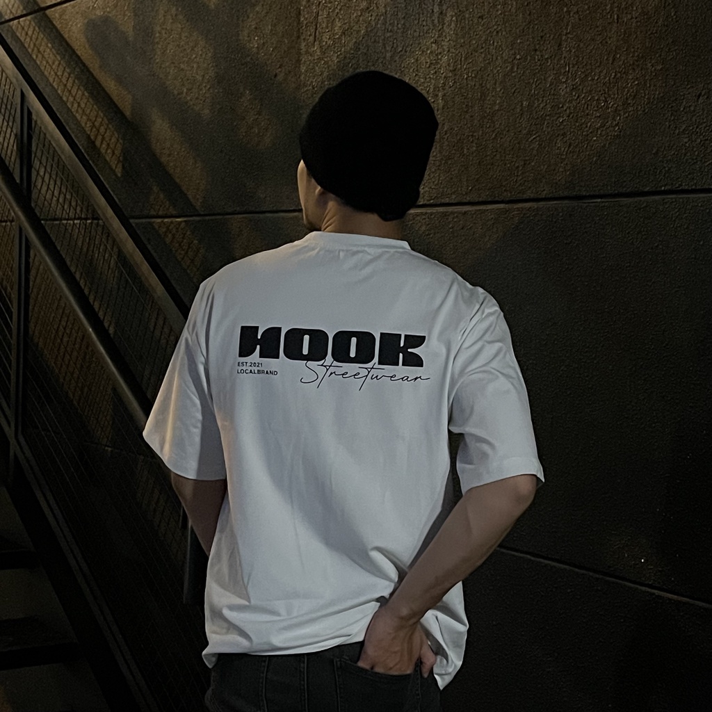 Áo Thun Hook Unisex Signature màu trắng