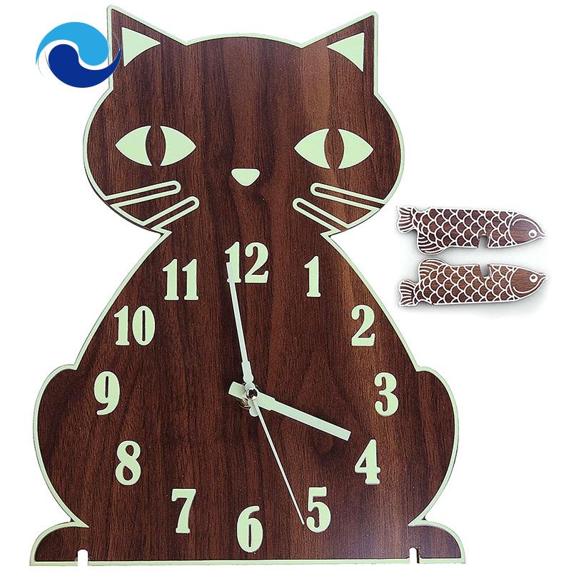 Đồng hồ treo tường dạ quang hình mèo dễ thương