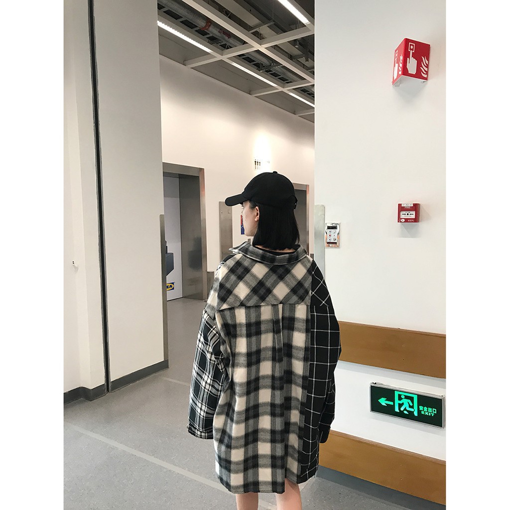 (Có video) Áo khoác POLO sơ mi - Jacket ulzzang oversize unisex Hàn - Áo kẻ caro ulzzang phối màu đen trắng