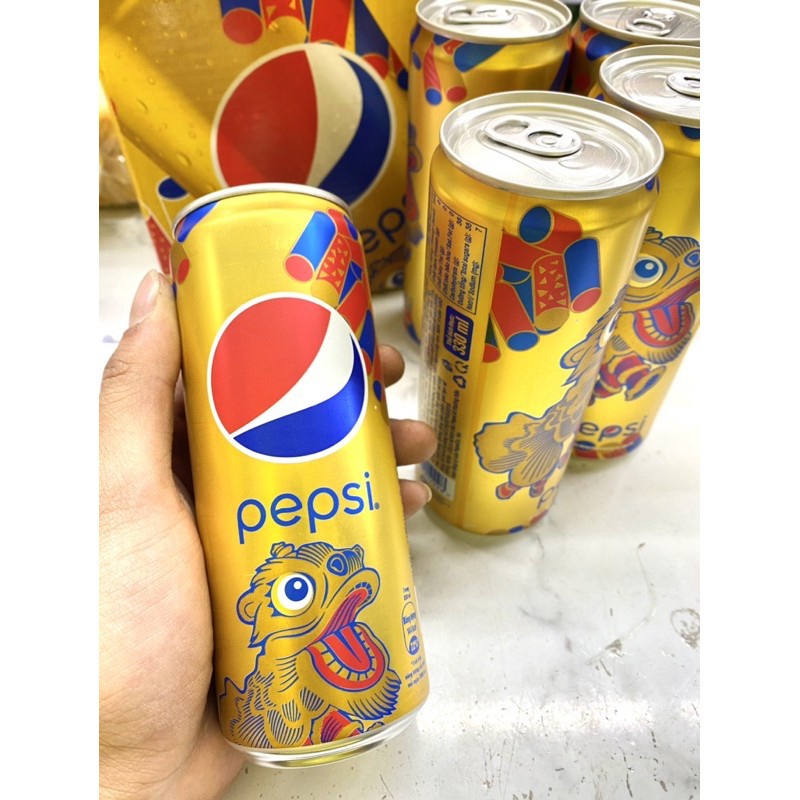 Hộp 6 Lon Nước Ngọt Có Ga Pepsi Vàng Mùa Tết