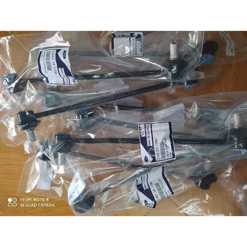 Phụ tùng ô tô: Rotuyn cân bằng Ford Laser 1.6/1.8