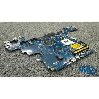 Main dell Latitude E6540  - SR17C / QM87
