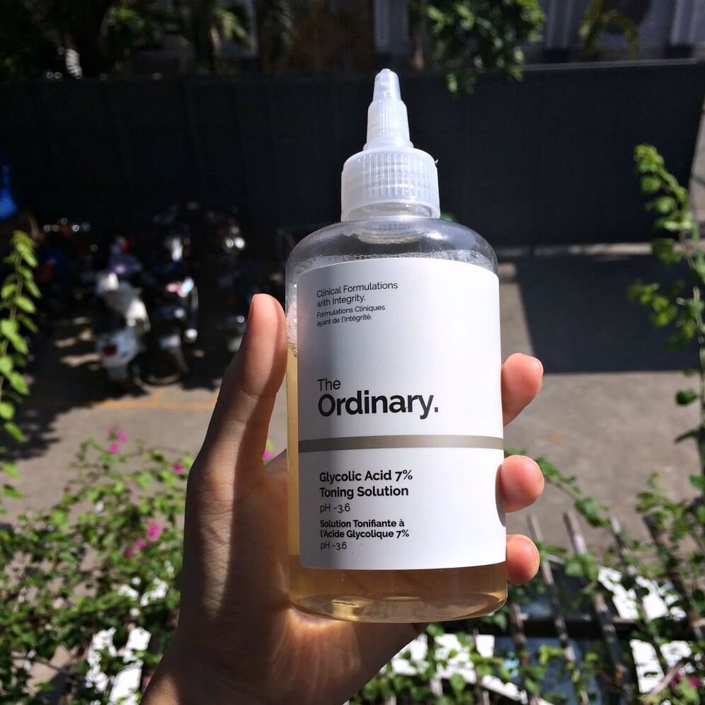 Toner tẩy da chết hóa học làm sạch, giảm mụn, sáng da Glycolic Acid 7% Toning Solution - The Ordinary