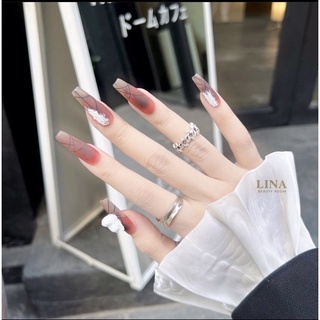 Mẫu nailbox cá tính móng up đính gấu