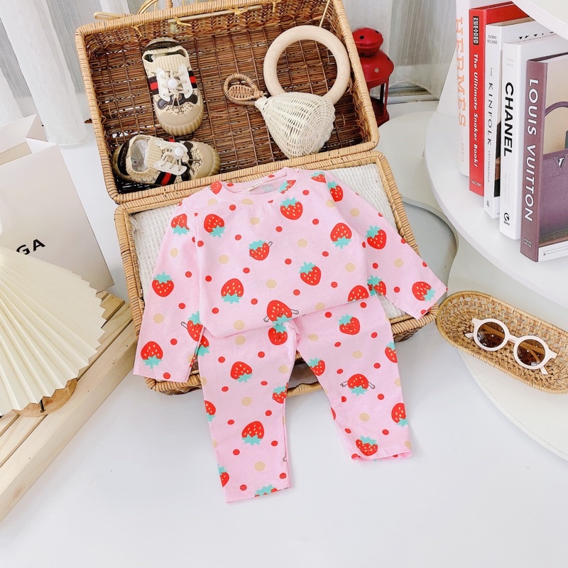 Combo 2 bộ Cotton cho bé trai /bé gái từ 8-18kg màu ngẫu nhiên