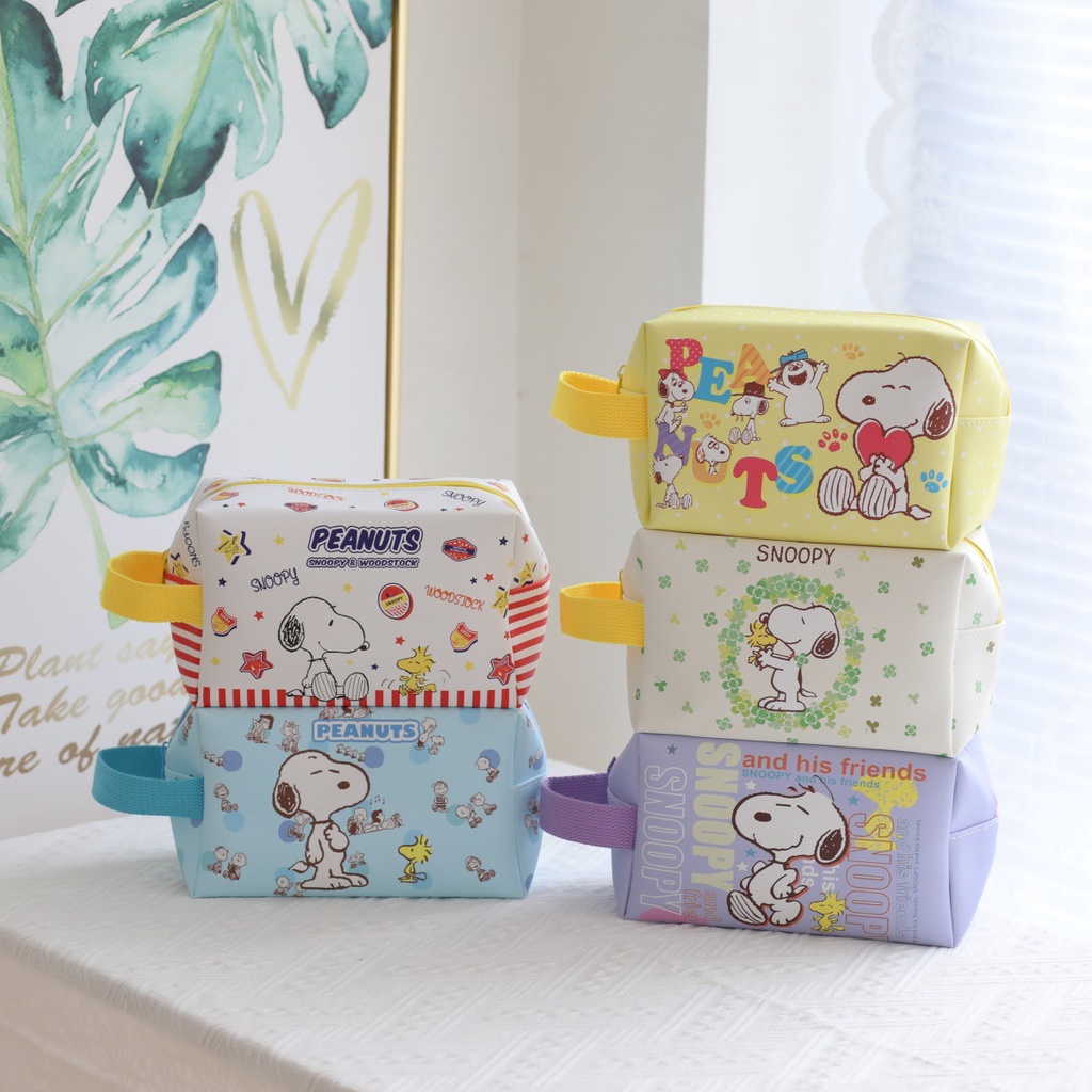 Túi Đựng Bút Bằng PU Chống Nước In Hình Snoopy Ba Chiều Cho Nữ Ốp
