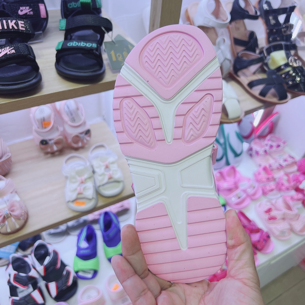 Sandal bé gái - Sandal Quảng Châu mã mới dễ thương cho bé SA412