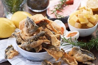 Da Cá Lắc Trứng Muối hộp  300gram