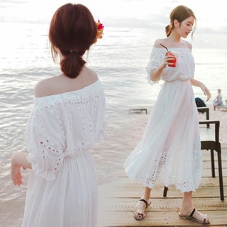 Váy trễ vai ren trắng (order7-10 ngày)