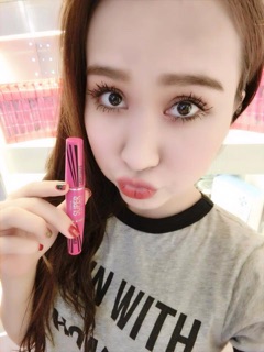 Mascara Mistine Super Model