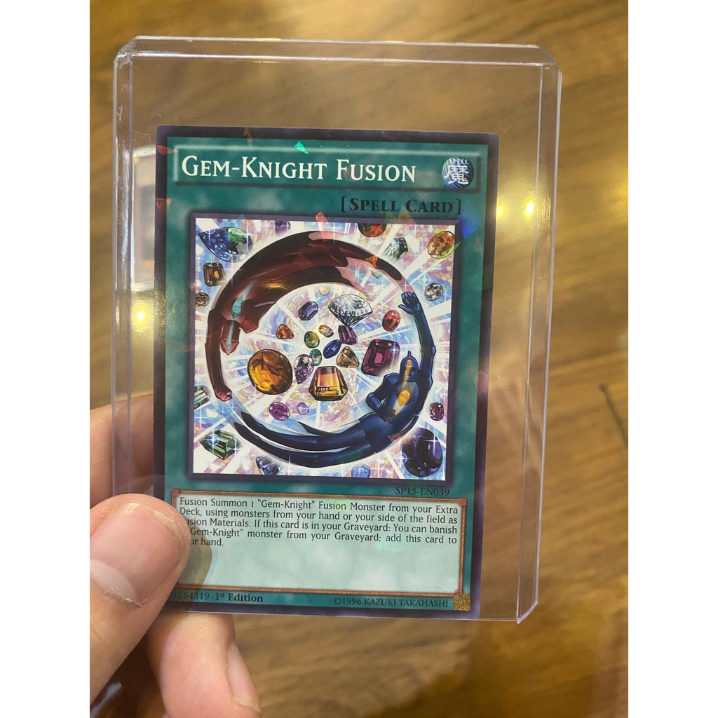 Lá bài thẻ bài Yugioh Gem Knight Fusion – Super Rare - Tặng bọc bài nhựa bảo quản