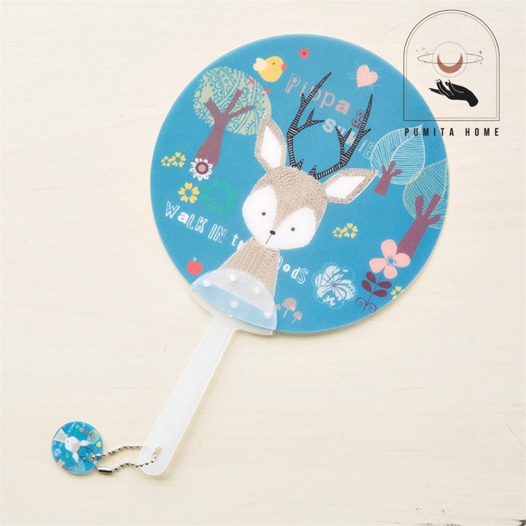 Quạt Cầm Tay Mini Làm Bằng Nhựa Ngộ Nghĩnh Có Nhiều Mẫu Mã Dễ Thương