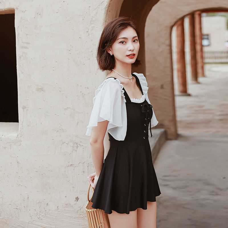 Đồ Bơi Một Mảnh Phong Cách Hàn Quốc 2021 | BigBuy360 - bigbuy360.vn
