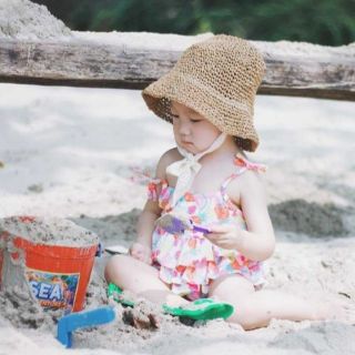 Combo mũ móc nơ ren cho mẹ và bé