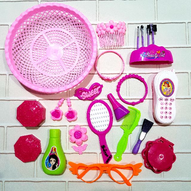 [Mã LIFE0503TOYS giảm 10% đơn 0Đ] Rổ đồ chơi phụ kiện, trang điểm (6688)