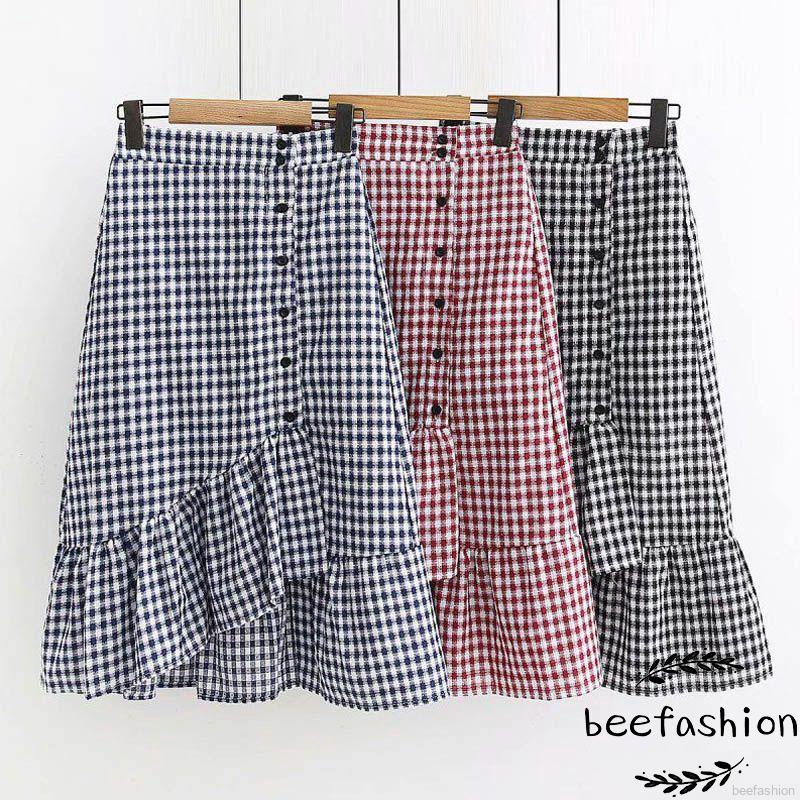 Váy lưng cao form ôm với họa tiết sọc