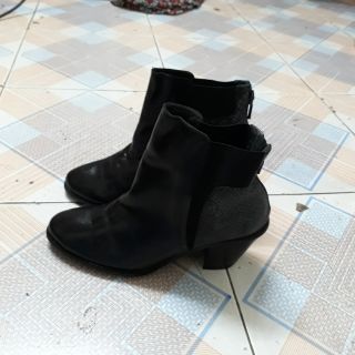 Giầy tt bốt