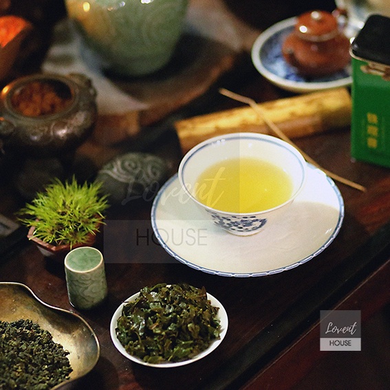 Trà Oolong Thiết Quan Âm - Ngũ đại danh trà Phúc Kiến - Hộp thiết khổng tước 100g - Hương hoa lan