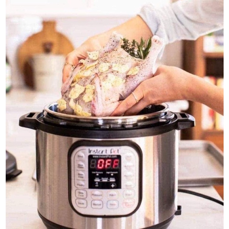 NỒI ÁP SUẤT ĐA NĂNG THÔNG MINH INSTANT POT 6 lít  bản Đức