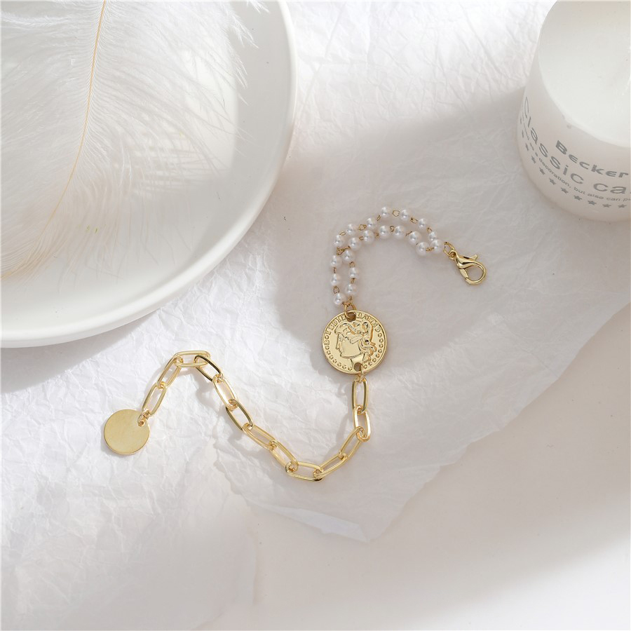 [Mã FAMAYFA giảm 10K đơn 50K] Vòng Tay Mạ Vàng Hình Chân Dung Đính Ngọc Trai Nhân Tạo Phong Cách Hàn Quốc | BigBuy360 - bigbuy360.vn