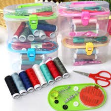 Hộp đựng kim chỉ đa năng kèm thước dây