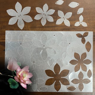 Hoa sen nhựa co nhiệt plastic shrink cắt sẵn làm thủ công handmade diy