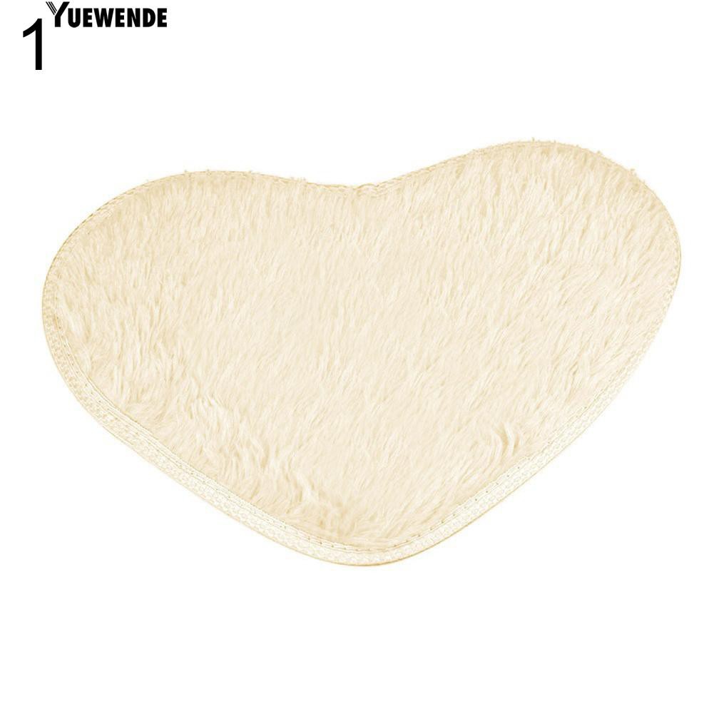 Thảm chùi chân chống trượt hình trái tim dài 40 X 30cm