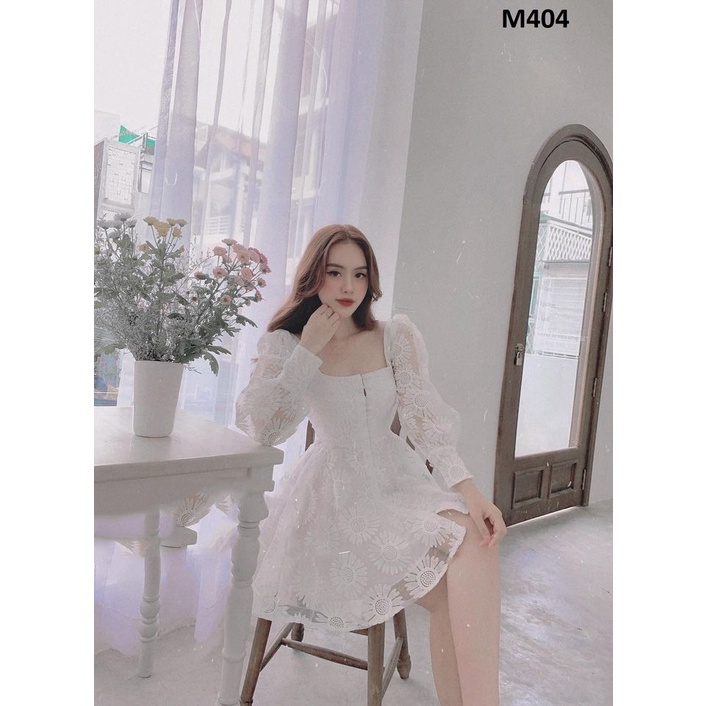 Đầm ren hoa cúc tay dài bồng phối nút bọc sang chảnh - Laven Dress