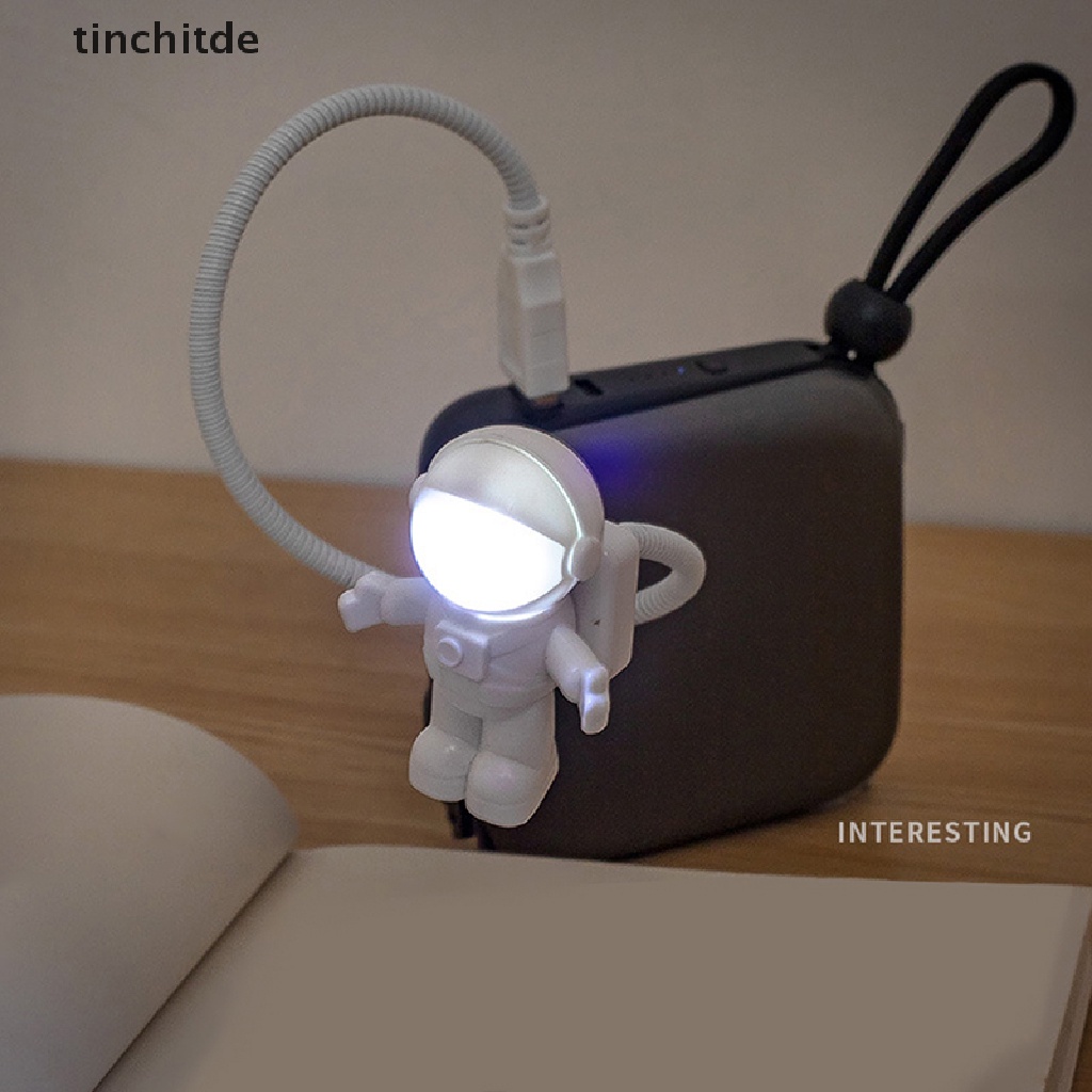 Đèn LED USB 5V Hình Phi Hành Gia Để Bàn Tiện Dụng