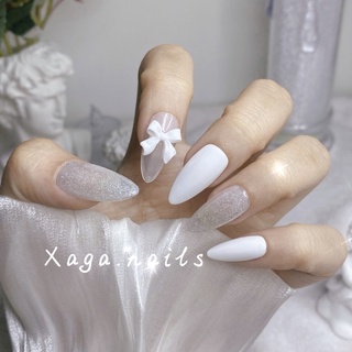 Nail box, móng giả thiết kế trắng nhũ flash đính nơ