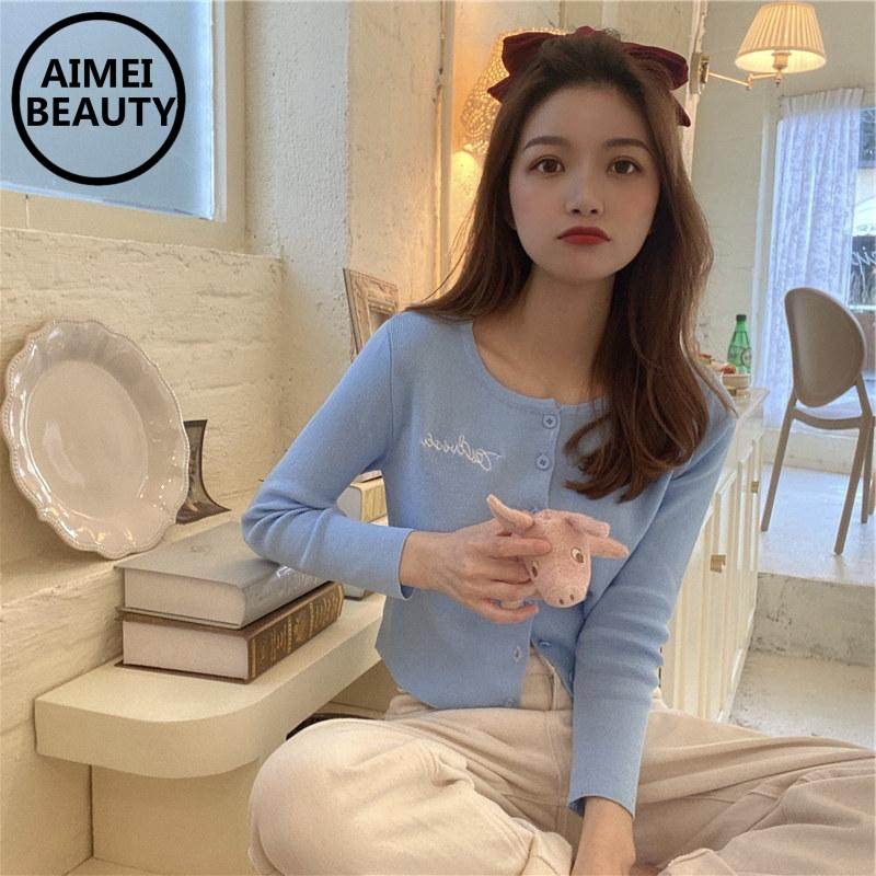 Áo Croptop Dệt Kim Tay áo dài Hoạ Tiết Chữ Thêu Phong Cách Hàn Quốc | BigBuy360 - bigbuy360.vn